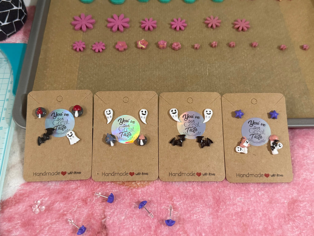 Halloween cute stud earrings